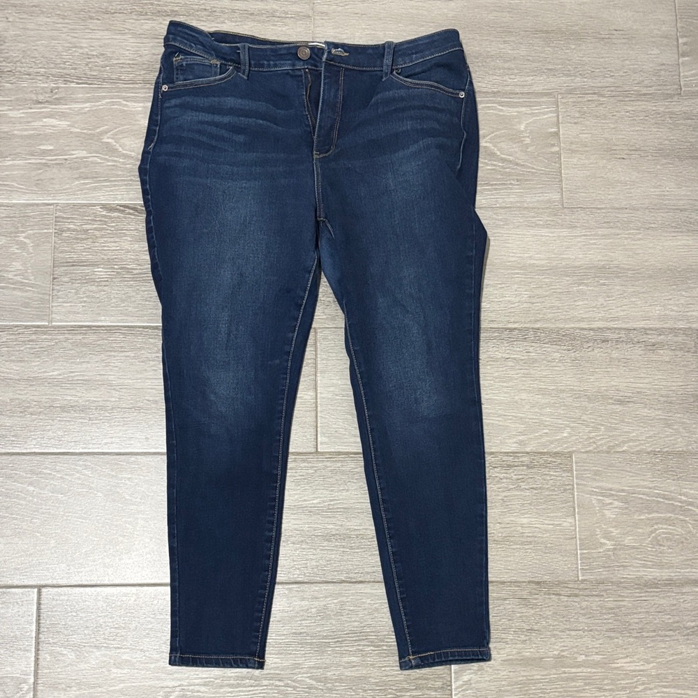 Time and Tru Women's Dark Indigo Skinny Jeans
